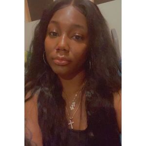 Meet your Posher, Taleia